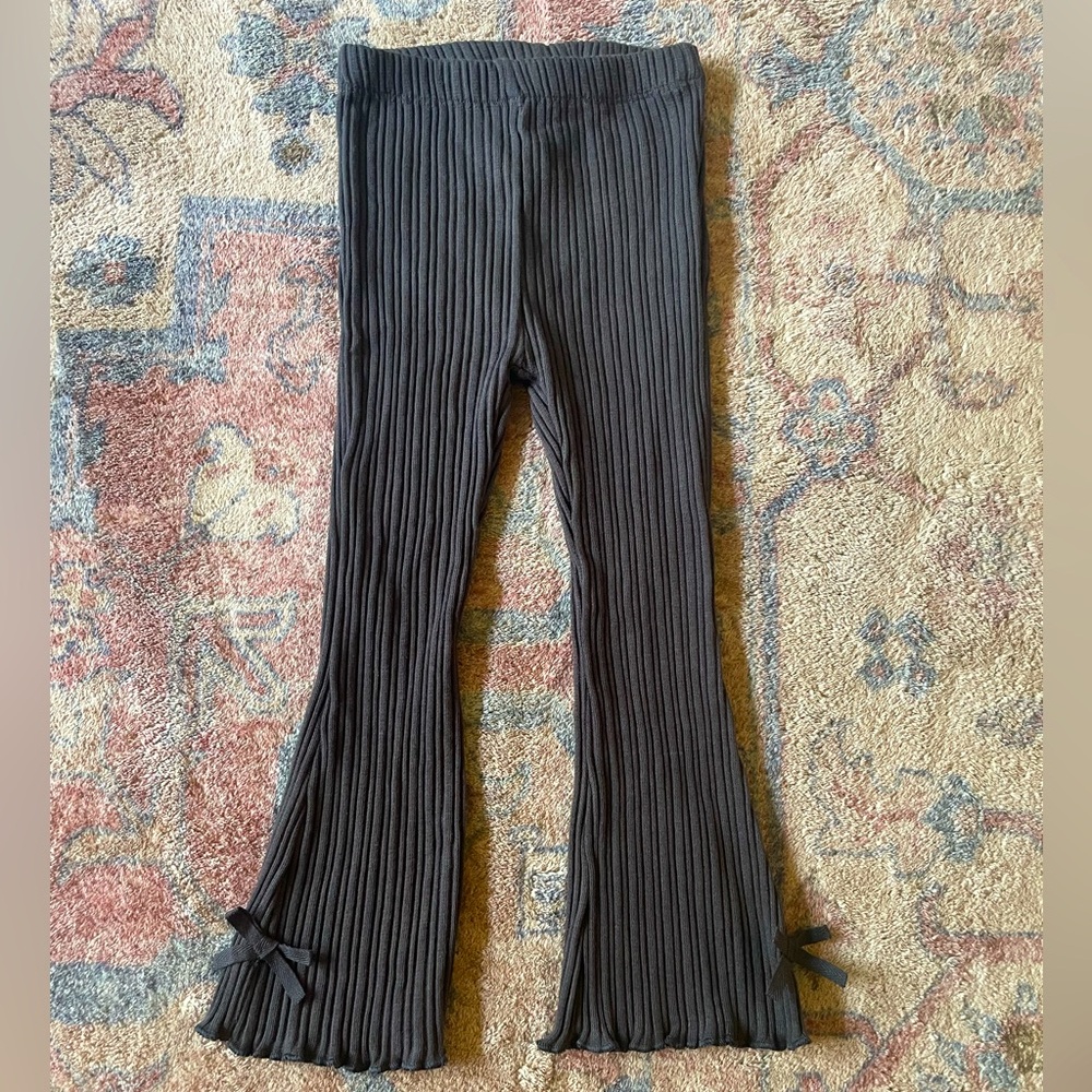 Zara Girls Ribbed Flare Legging